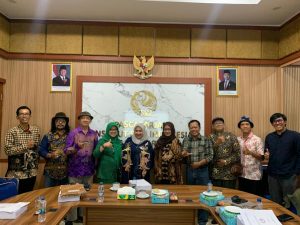 Figur Srikandi Wayang Purwa Gaya Surakarta sebagai Model Animasi Perempuan Pendidik Berkarakter Mandiri dan Kreatif – Ujian Tertutup S3 Martha Tisna Ginanjar Putri