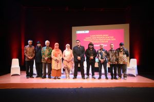 Jual Bual di Gelar Kurniasih Zaitun sebagai Ujian Tertutup Disertasi Karya Seni