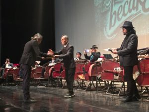 FOTOMEMORABILIA BECAK SOLO – Ujian Tertutup dan Terbuka S3 Ketut Gura Arta Laras